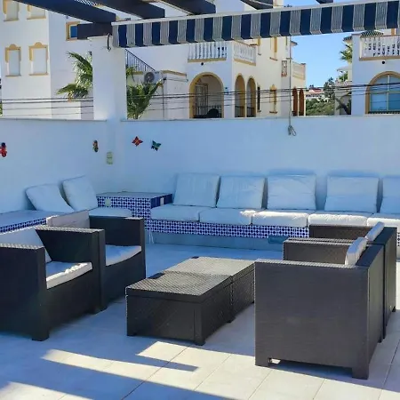 In Ibizan Style Near Alicante Будинок відпочинку